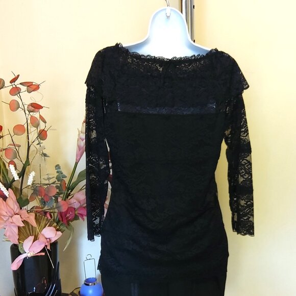 NWT Simon Chang Women’s Black Lace Ruffle Scoop Neck Blouse Top 3/4 Sleeve - Picture 9 of 11